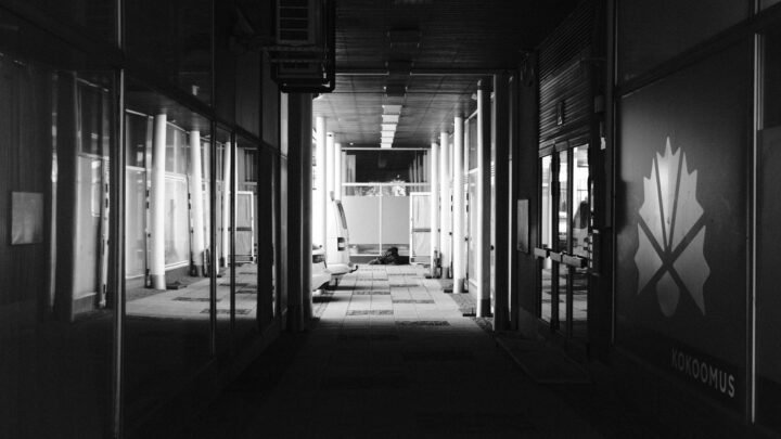 Aikuisten seuraa ja deittailua Lahdessa: keskustelua, yhteensopivuutta ja kunnioittavia kohtaamisia