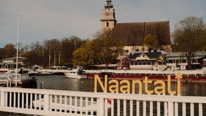 Naantalin vierailijan opas aikuisten seuranhakuun