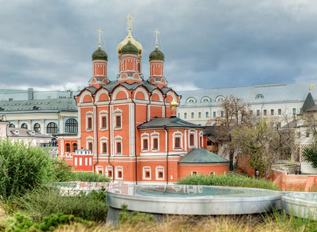 город, церковь, москва, река, осень, joki, kirkko, kaupunki, syksy, maisema, arkkitehtuuri, vettä, porvoo, taivas, matkailu,