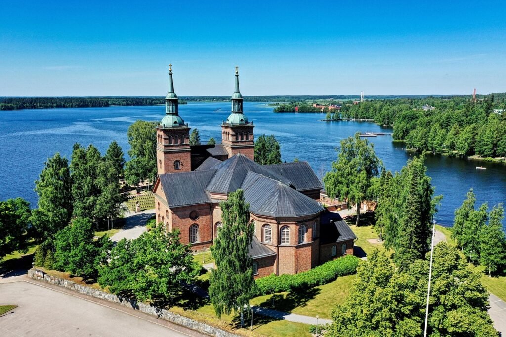 tyrvään kirkko, kirkko, joki, arkkitehtuuri, kokemäenjoki, vammala, sastamala, suomi, maisema, sastamala, sastamala, sastamal